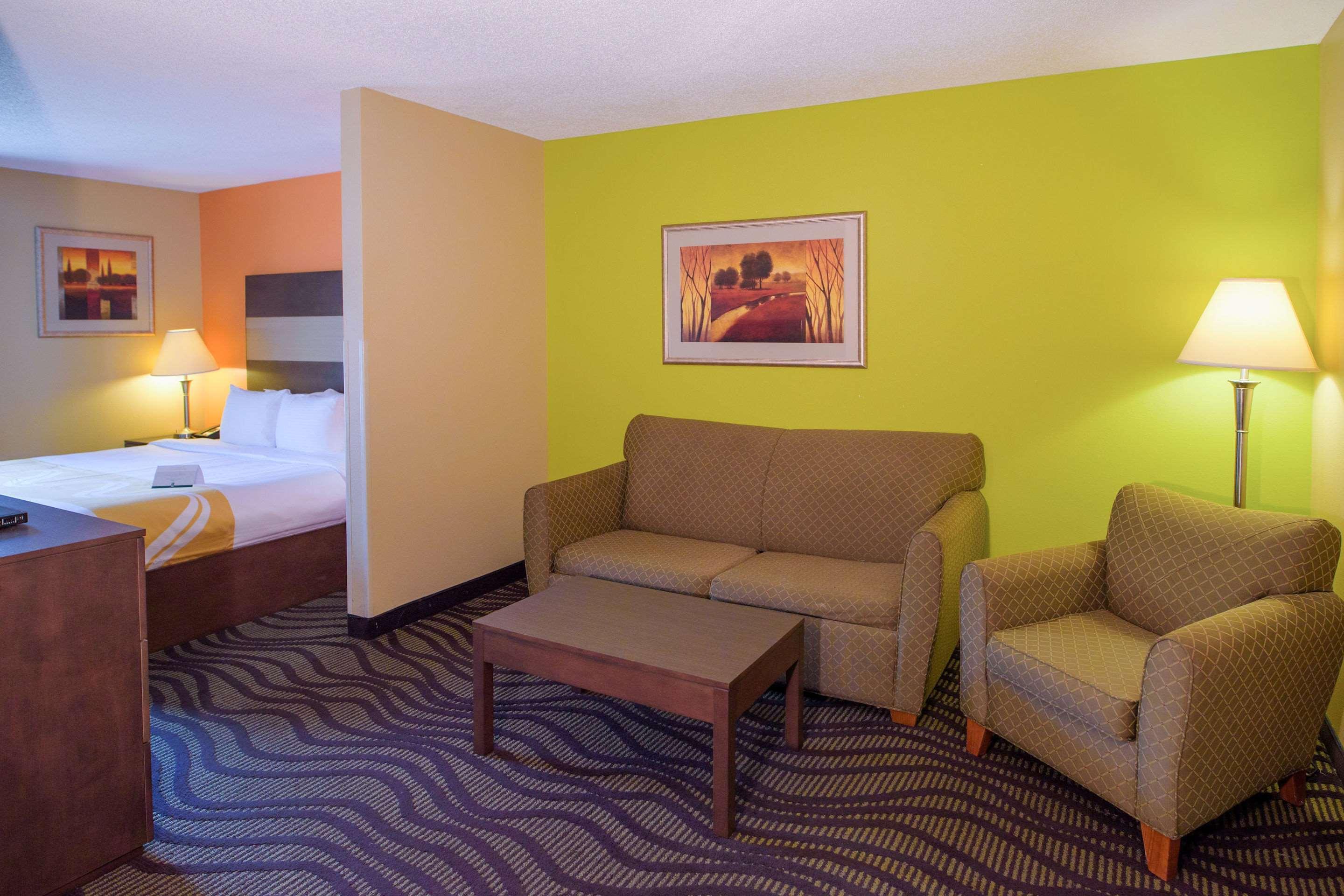 Quality Suites Memphis/ Wolfchase Galleria Kültér fotó