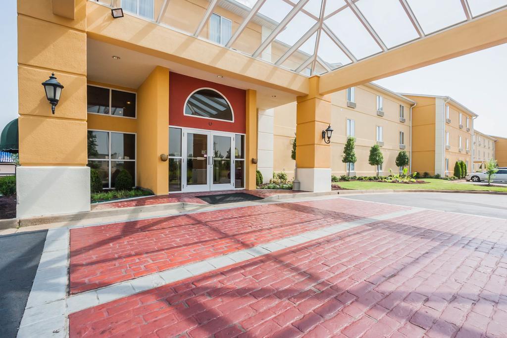 Quality Suites Memphis/ Wolfchase Galleria Kültér fotó