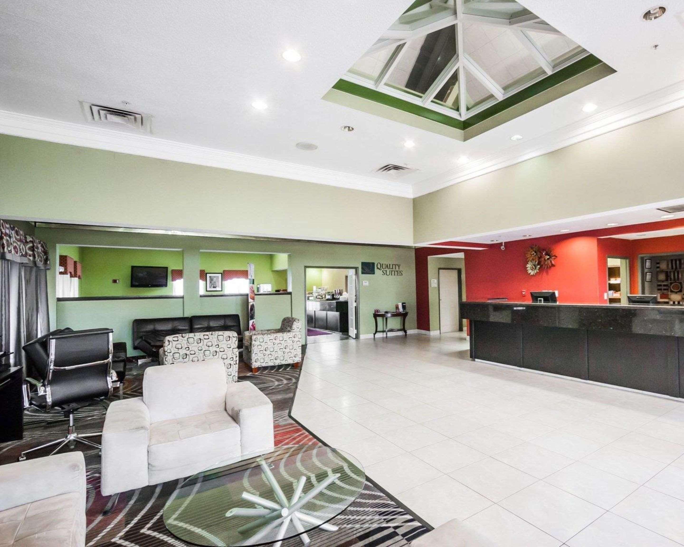 Quality Suites Memphis/ Wolfchase Galleria Kültér fotó