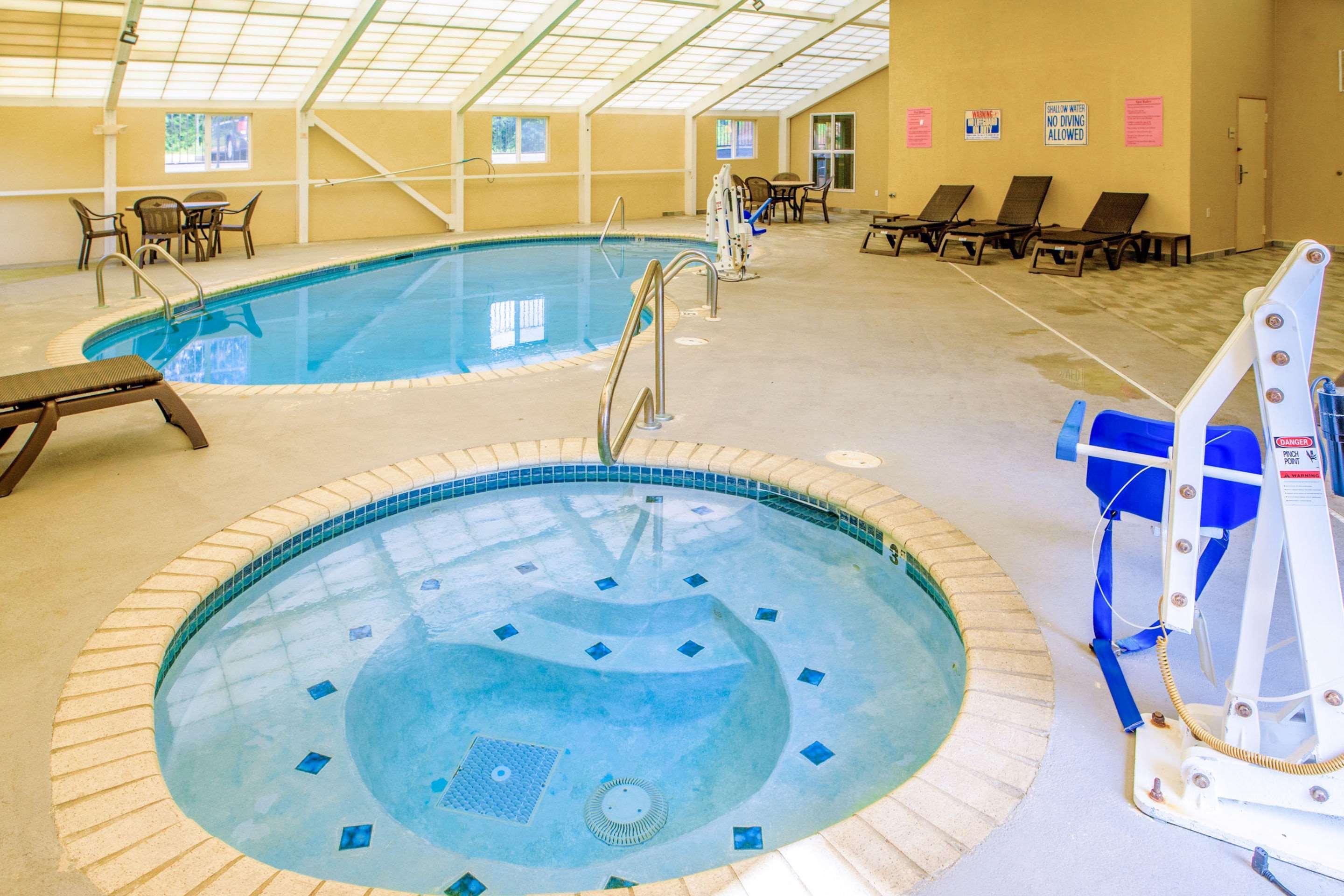 Quality Suites Memphis/ Wolfchase Galleria Kültér fotó