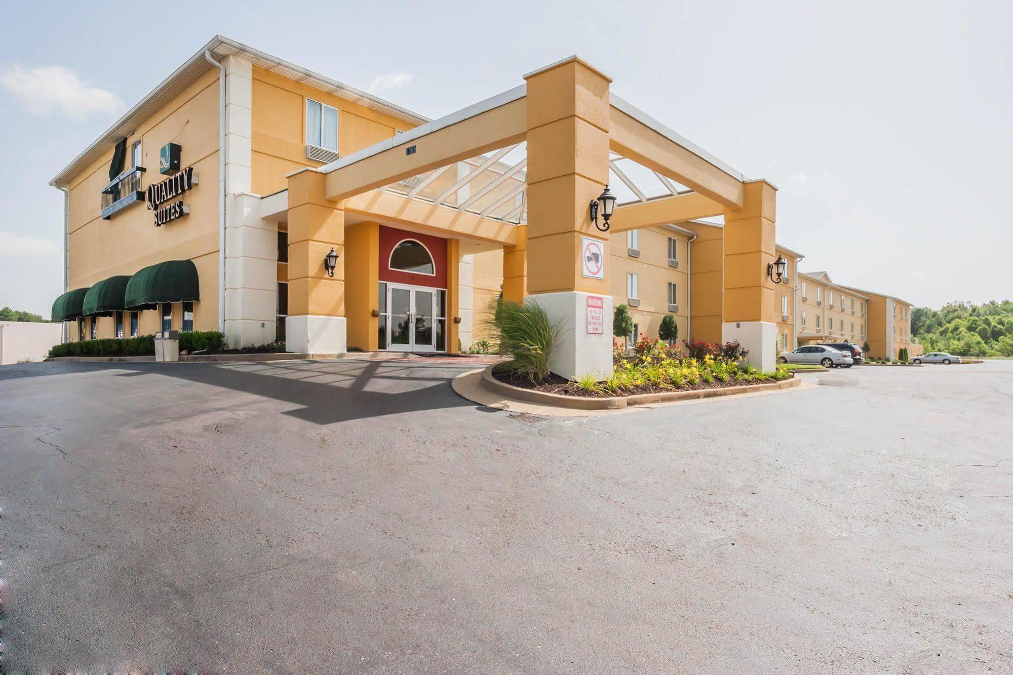 Quality Suites Memphis/ Wolfchase Galleria Kültér fotó