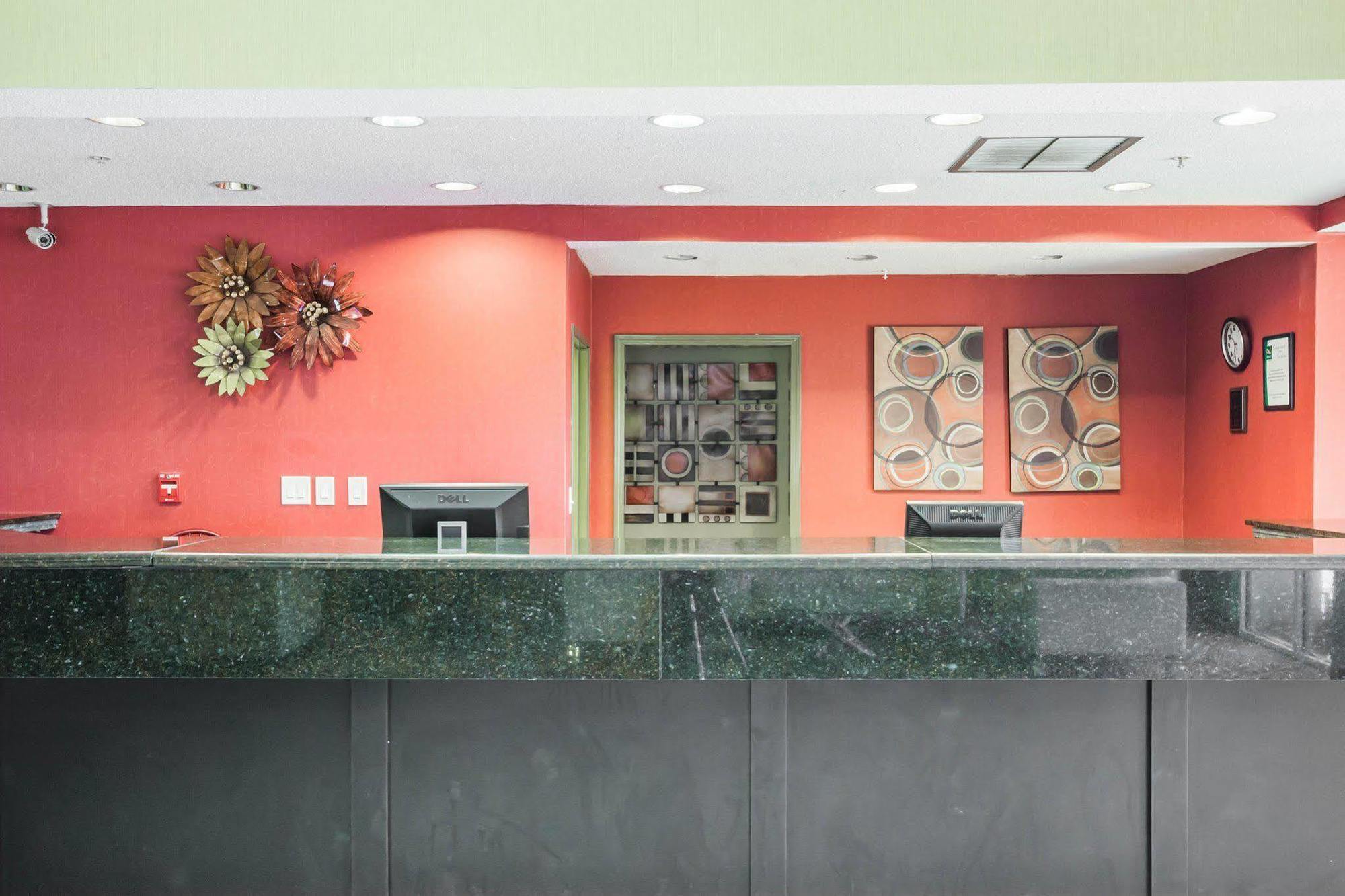 Quality Suites Memphis/ Wolfchase Galleria Kültér fotó